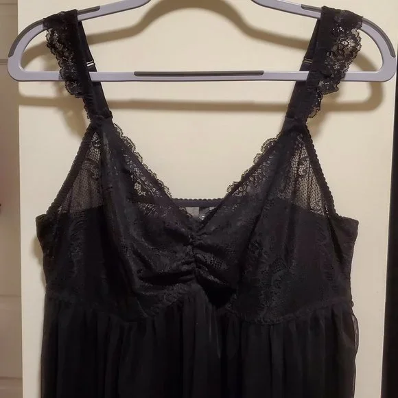 NWOT Torrid black lace babydoll - 2X - Picture 1 of 4